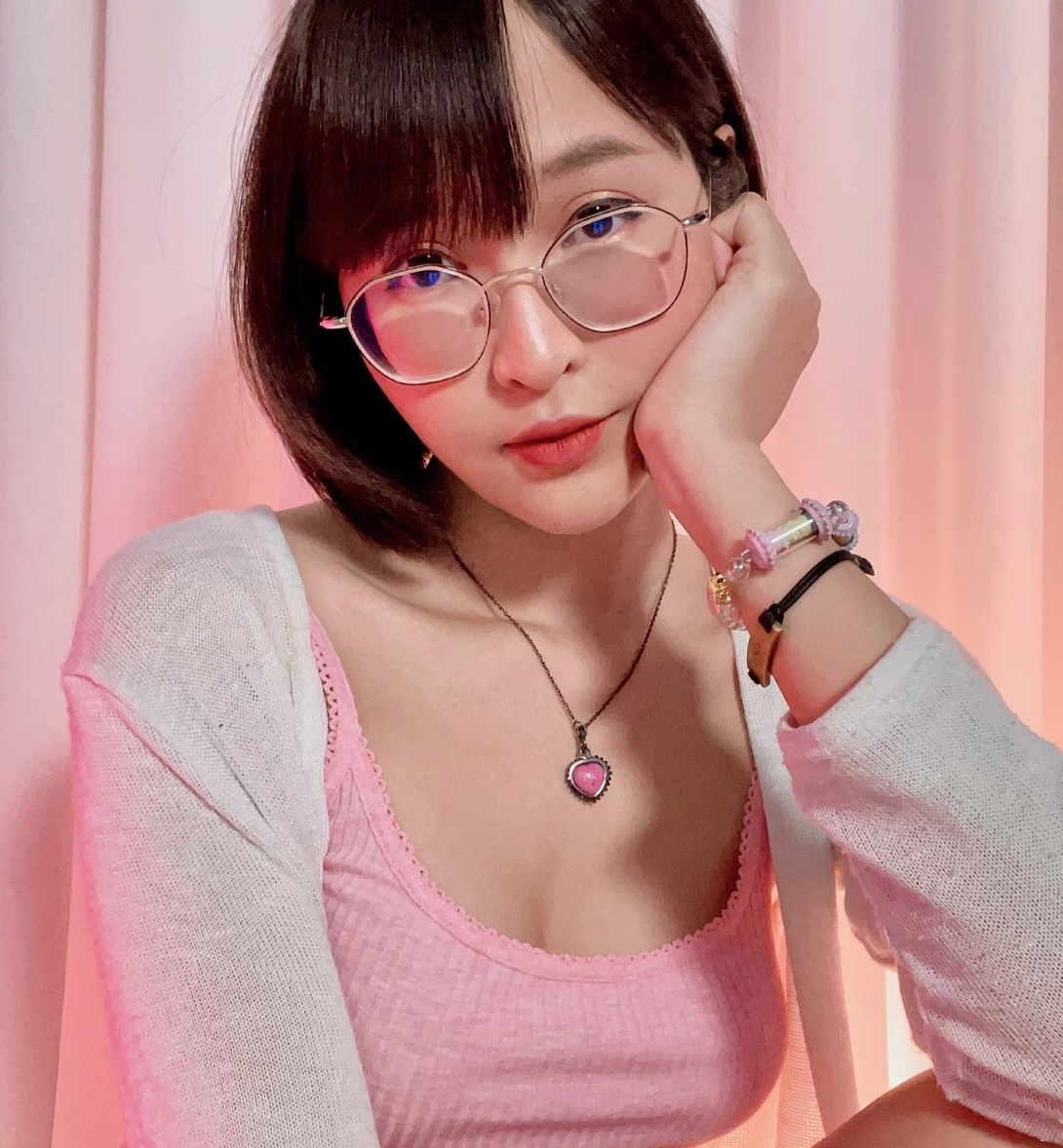 เดียร์ลอง”คือใคร เปิดประวัติเจ้าของฉายาเจ้าหญิงดิสนีย์เมืองไทย-ยูทูปเบอร์ดัง เดียร์ลอง”คือใคร เปิดประวัติเจ้าของฉายาเจ้าหญิงดิสนีย์เมืองไทย-ยูทูปเบอร์ดัง