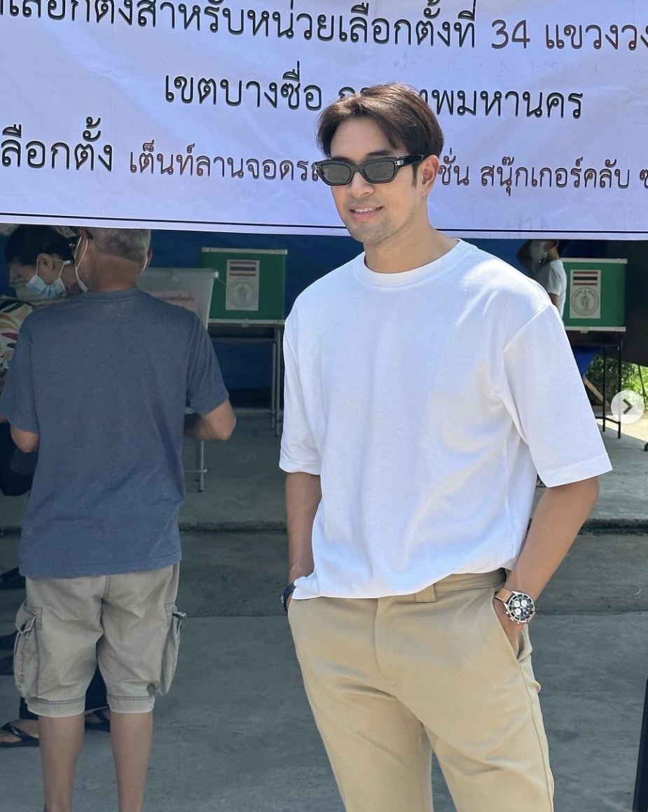 เลือกตั้ง 2566 ประมวลภาพ คนบันเทิง ใช้สิทธิเลือกตั้งช่วงบ่าย