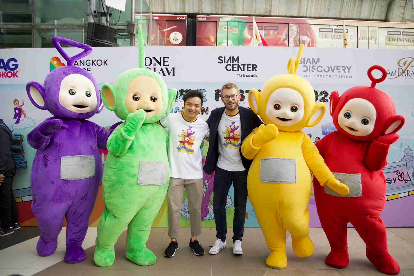 นายกเปิดเทศกาลบางกอกไพรด์เฟสติวัล ยิ่งใหญ่ฉลองกฏหมายสมรสเท่าเทียม นายกเปิดเทศกาลบางกอกไพรด์เฟสติวัล ยิ่งใหญ่ฉลองกฏหมายสมรสเท่าเทียม