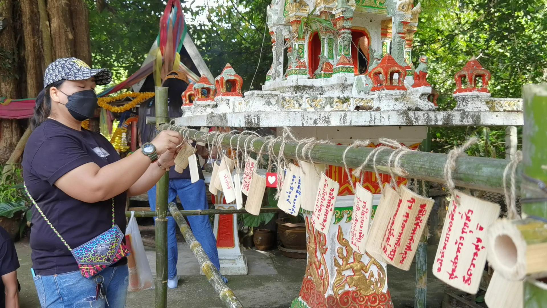 หมู่บ้านมอญห้วยน้ำใสกำลังฮิตที่เที่ยวใหม่ อ.สวนผึ้ง นทท.เรียกแม่กำปอง 2