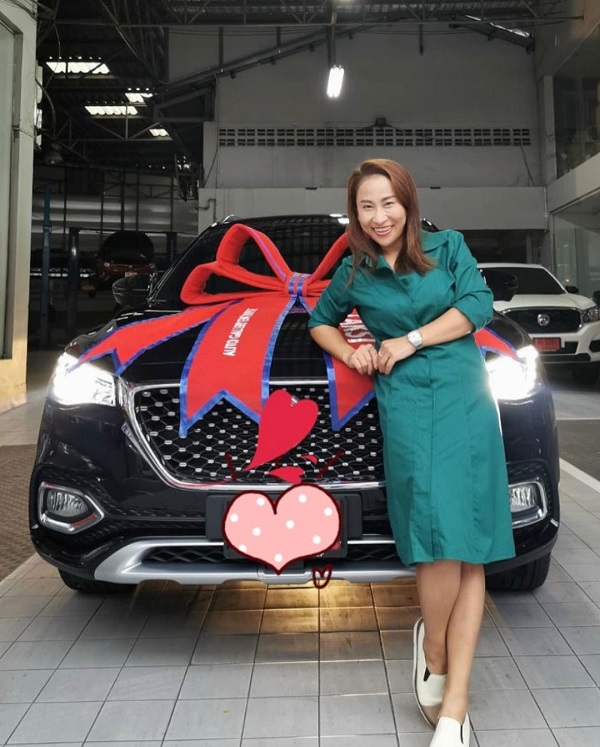 “ฟิล์ม รัฐภูมิ” แจงปมดราม่าให้เงิน “ลาล่า” 2 แสนบาทซื้อรถ (มีคลิป)