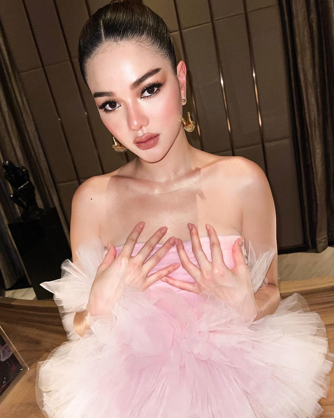 ตอบแล้ว! ไฮโซ เฉลยความสัมพันธ์ กวาง เดอะเฟซ ยืนยันเลิก ทับทิม แล้ว ไม่ได้คบซ้อน!