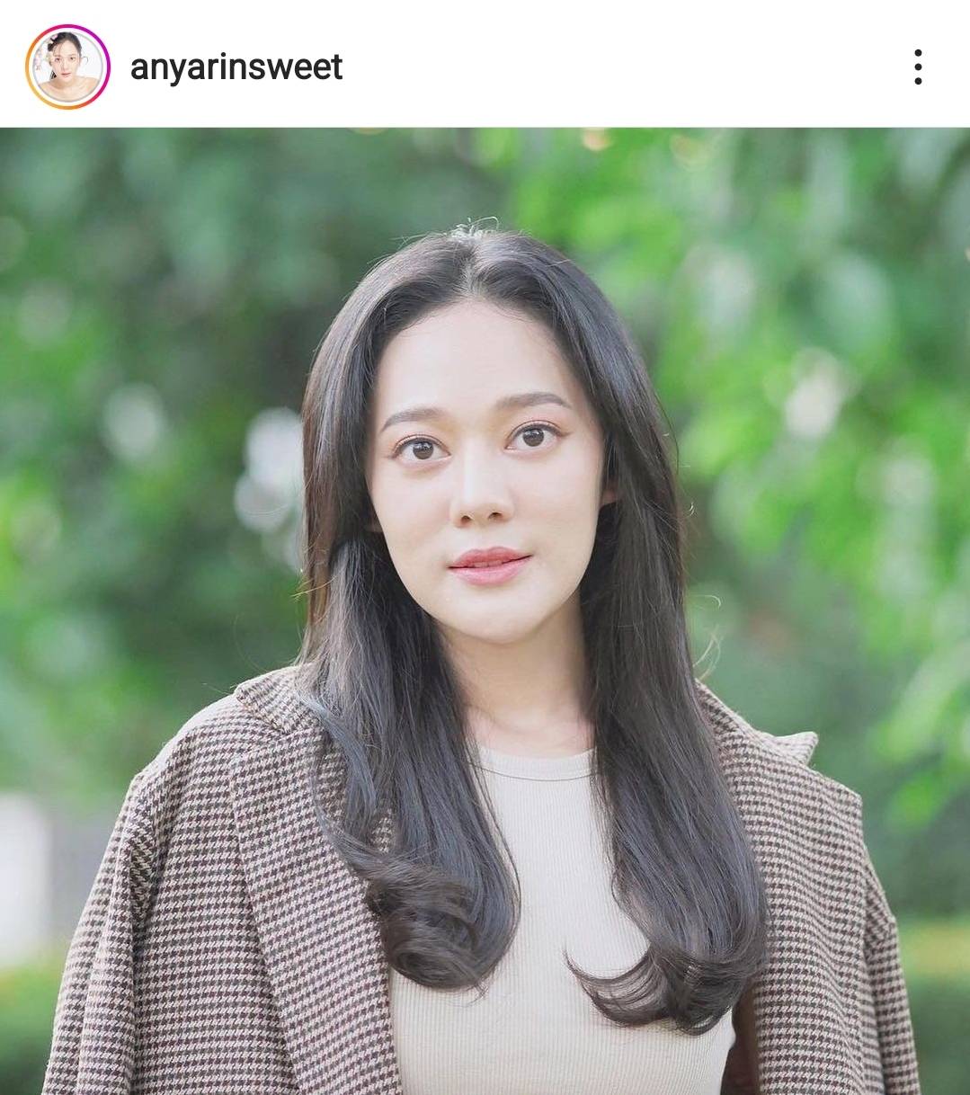 ทับทิม อัญรินทร์ เผยเรื่องสัญญาอยู่ในช่วงตัดสินใจ พร้อมส่งกำลังใจให้ อ๋อม อรรคพันธ์ ทับทิม อัญรินทร์ เผยเรื่องสัญญาอยู่ในช่วงตัดสินใจ พร้อมส่งกำลังใจให้ อ๋อม อรรคพันธ์