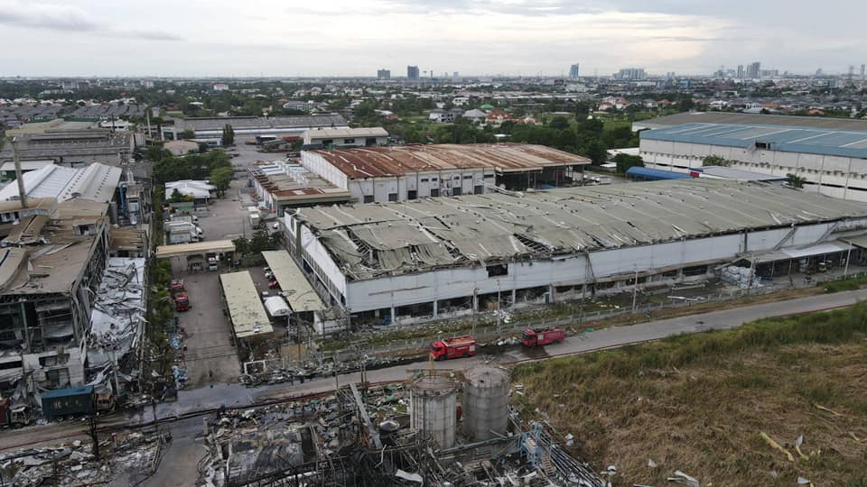 เปิดภาพจากโดรน อ.อ๊อด หลังเหตุการณ์ไฟไหม้โรงงานกิ่งแก้ว