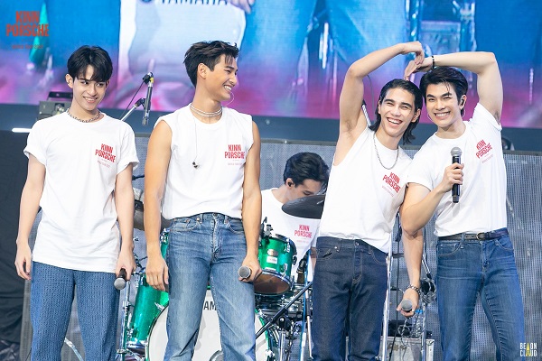 ต้นสังกัดนักแสดง คินน์พอร์ช เตือนมีคนแอบอ้างหลอกแฟนคลับ (มีคลิป) ต้นสังกัดนักแสดง คินน์พอร์ช เตือนมีคนแอบอ้างหลอกแฟนคลับ (มีคลิป)
