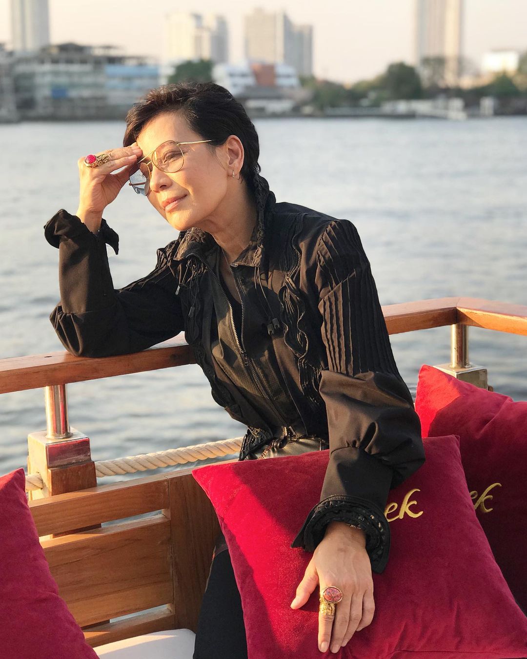 เปิ้ล หัทยา โพสต์ภาพคู่ ตั้ว ศรัณยู ครบ 10 เดือนที่จากกัน เปิ้ล หัทยา โพสต์ภาพคู่ ตั้ว ศรัณยู ครบ 10 เดือนที่จากกัน