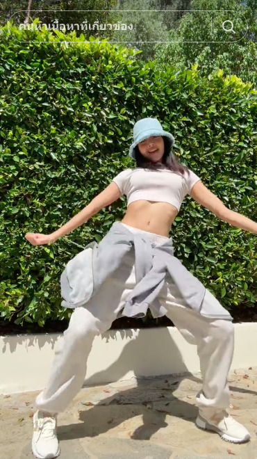 สุดปัง! ลิซ่า โพสต์ TikTok ชวนเต้น ROCKSTAR สุดปัง! ลิซ่า โพสต์ TikTok ชวนเต้น ROCKSTAR