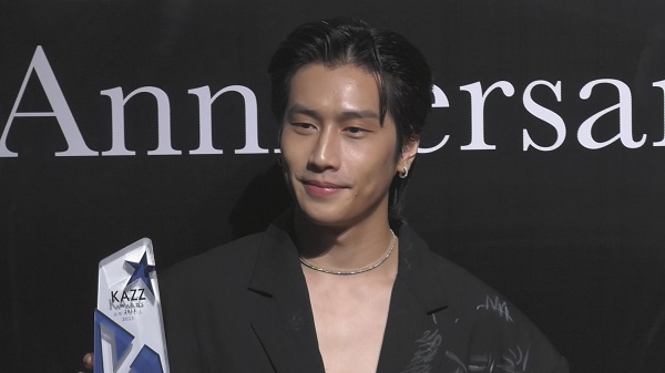 “ไบเบิ้ล วิชญ์ภาส” เผยความรู้สึกหลังบินลัดฟ้าร่วมงานที่อเมริกา (มีคลิป) “ไบเบิ้ล วิชญ์ภาส” เผยความรู้สึกหลังบินลัดฟ้าร่วมงานที่อเมริกา (มีคลิป)