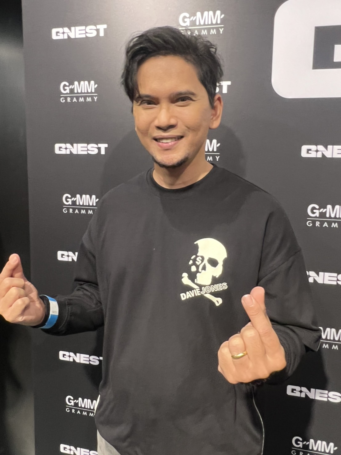 แมว จิรศักดิ์ ขอมาสายหล่อ แย้มมีเฟดสองแน่ เมินคอมเมนต์บูลลี่หน้าตา แมว จิรศักดิ์ ขอมาสายหล่อ แย้มมีเฟดสองแน่ เมินคอมเมนต์บูลลี่หน้าตา