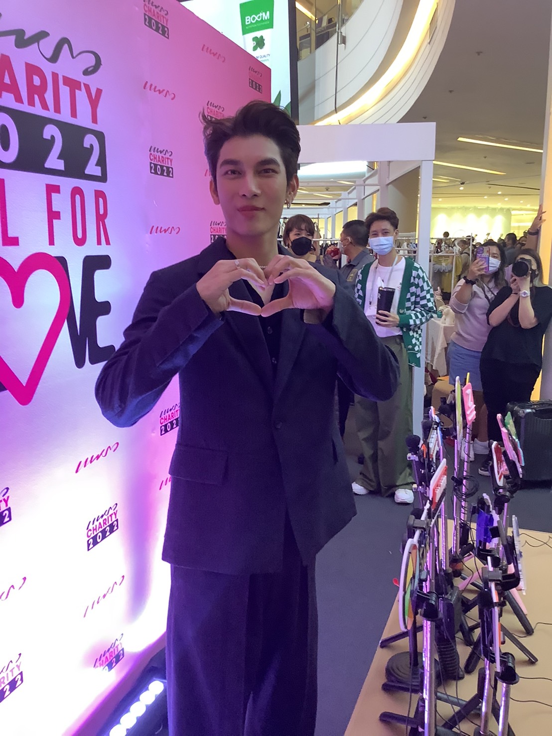 มิว ศุภศิษฏ์ ซุ่มถ่ายทำซีรีส์เรื่องใหม่ พร้อมเตรียมปล่อยผลงานเพลงเร็ว ๆ นี้ 