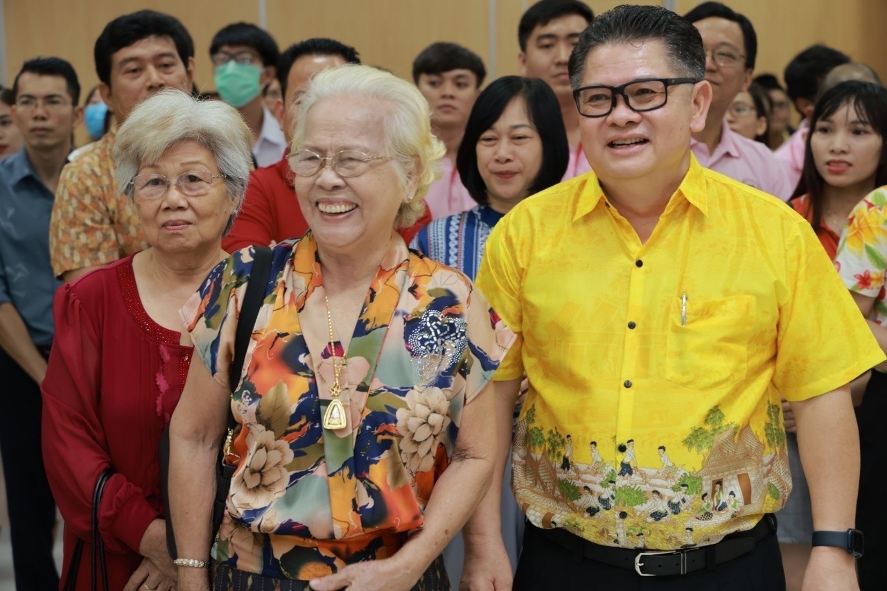 'ซี.พี.เวียดนาม' ร้อยเรียงใจ สืบสานประเพณีสงกรานต์ 2566