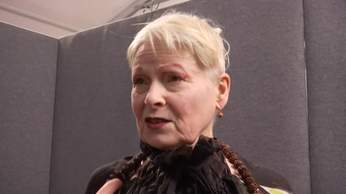 สิ้น 'วิเวียน เวสต์วูด'!! ดีไซเนอร์ระดับตำนาน ผู้บุกเบิกวัฒนธรรมพังก์ วัย 81 ปี สิ้น 'วิเวียน เวสต์วูด'!! ดีไซเนอร์ระดับตำนาน ผู้บุกเบิกวัฒนธรรมพังก์ วัย 81 ปี