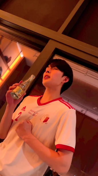 เสด็จแม่แฮปปี้!! ‘คิมฮเยซู’ ปาร์ตี้กับลูกชายในซีรีส์ ‘ใต้ร่มราชินี’ ครบทีม เสด็จแม่แฮปปี้!! ‘คิมฮเยซู’ ปาร์ตี้กับลูกชายในซีรีส์ ‘ใต้ร่มราชินี’ ครบทีม