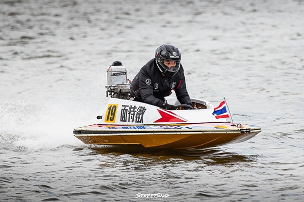 บีม ศรัณยู เผยเหตุการณ์เรือล่ม!! ล่าสุดอาการปลอดภัย บีม ศรัณยู เผยเหตุการณ์เรือล่ม!! ล่าสุดอาการปลอดภัย