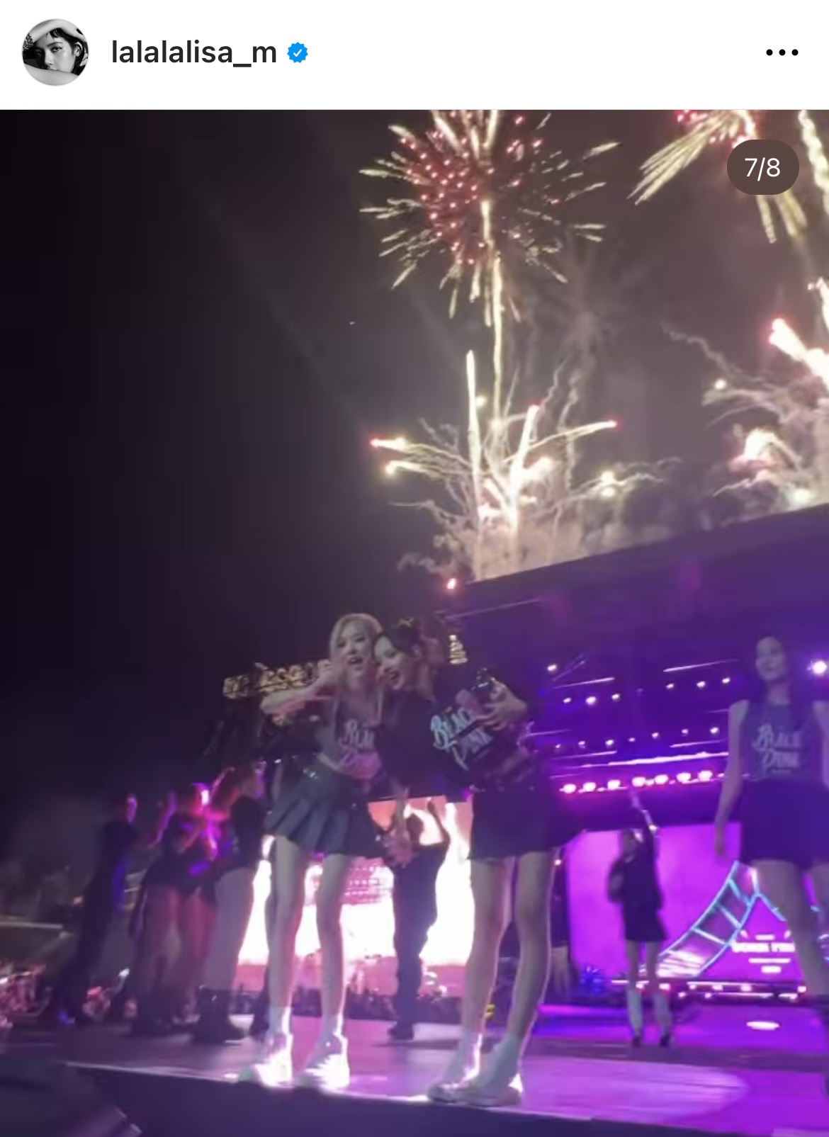 ย้ายค่ายหรือไม่?!! แห่ตีความหลังค่ายเพลง UMG โพสต์ภาพเดี่ยว ‘ลิซ่า BLACKPINK’ ย้ายค่ายหรือไม่?!! แห่ตีความหลังค่ายเพลง UMG โพสต์ภาพเดี่ยว ‘ลิซ่า BLACKPINK’