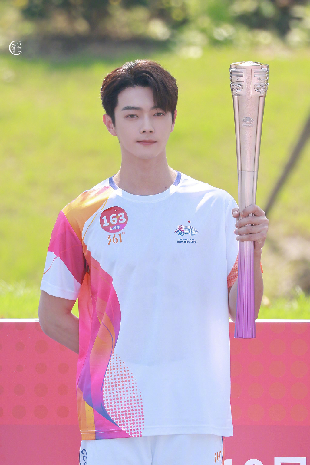 “สวี่ข่าย” วิ่งคบเพลิง Asian Games ครั้งที่ 19 (มีคลิป) “สวี่ข่าย” วิ่งคบเพลิง Asian Games ครั้งที่ 19 (มีคลิป)