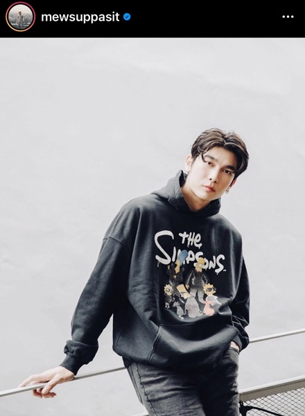 มิว ศุภศิษฏ์ ปลื้ม แอนชิลีเป็นนางเอกเอ็มวี แย้มวางแพลนมีคอนเสิร์ตปีหน้า มิว ศุภศิษฏ์ ปลื้ม แอนชิลีเป็นนางเอกเอ็มวี แย้มวางแพลนมีคอนเสิร์ตปีหน้า