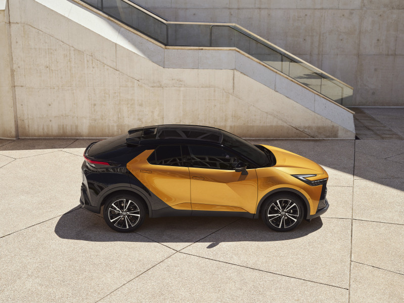 เปิดตัว All-new Toyota C-HR อย่างเป็นทางการในยุโรป