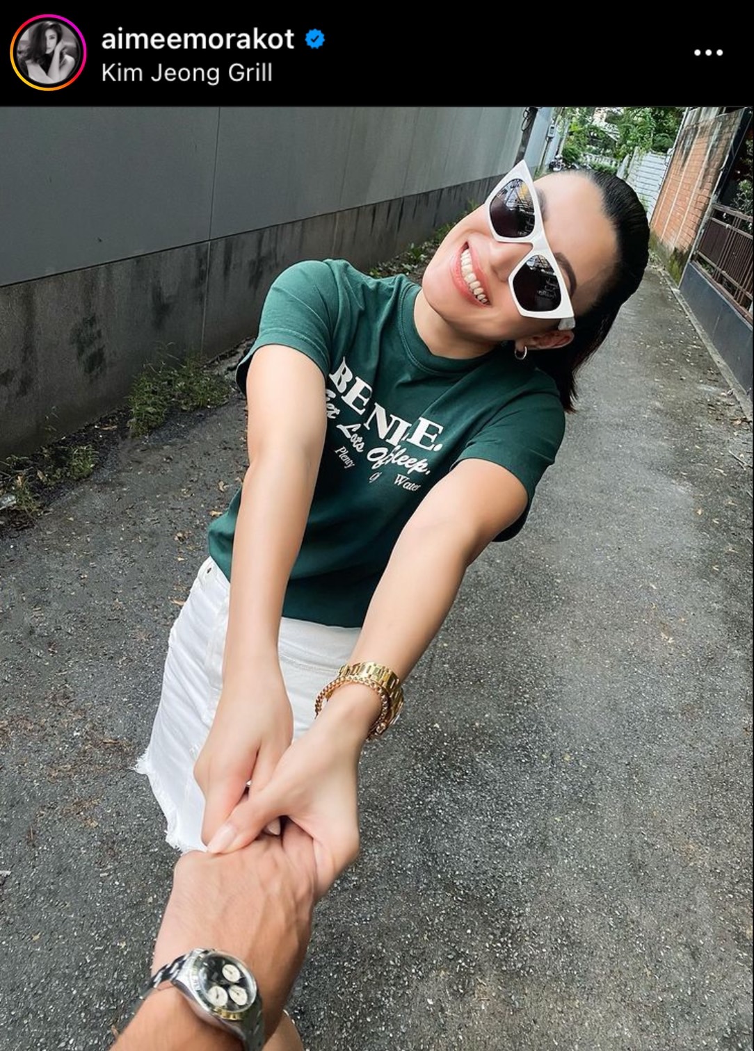 เอมมี่ มรกต ปลื้ม น้องสาวแท้ ๆ ร่วมขบวนเคลื่อนพระบรมศพ ควีนเอลิซาเบธที่ 2 เอมมี่ มรกต ปลื้ม น้องสาวแท้ ๆ ร่วมขบวนเคลื่อนพระบรมศพ ควีนเอลิซาเบธที่ 2