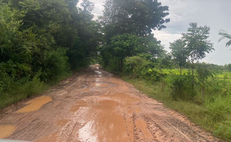 สจ.บุรีรัมย์ ชี้แจงแล้ว เหตุโซเชียลแชร์ภาพถนนเข้าบ้าน ลิซ่า BLACKPINK พัง!! 