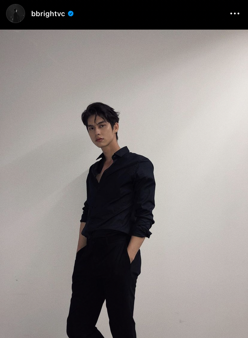 แฟนคลับร่วมอวยพร ไบร์ท วชิรวิชญ์ เนื่องในวันเกิดอายุครบ 25 ปี 