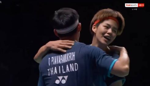บาส-ปอป้อสุดยอด! ถล่มคู่ผสมญี่ปุ่นคว้าเหรียญแบดมินตันชิงแชมป์โลก2021