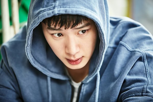   “คิมดงฮี”  โดนขุดข้อความสมัยเด็กหลังคัมแบ็คใช้ IG 