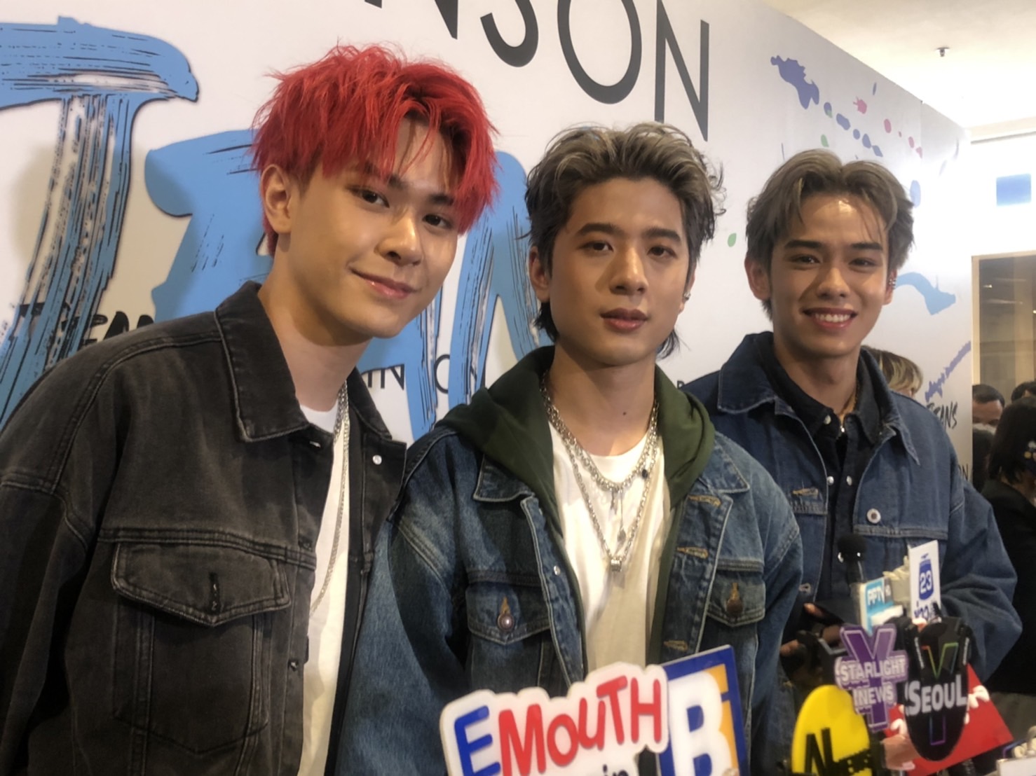 3หนุ่ม Trinity เตรียมลุยโปรเจกต์ใหม่ เผยอยากบินไปเจอแฟนๆต่างประเทศ 3หนุ่ม Trinity เตรียมลุยโปรเจกต์ใหม่ เผยอยากบินไปเจอแฟนๆต่างประเทศ