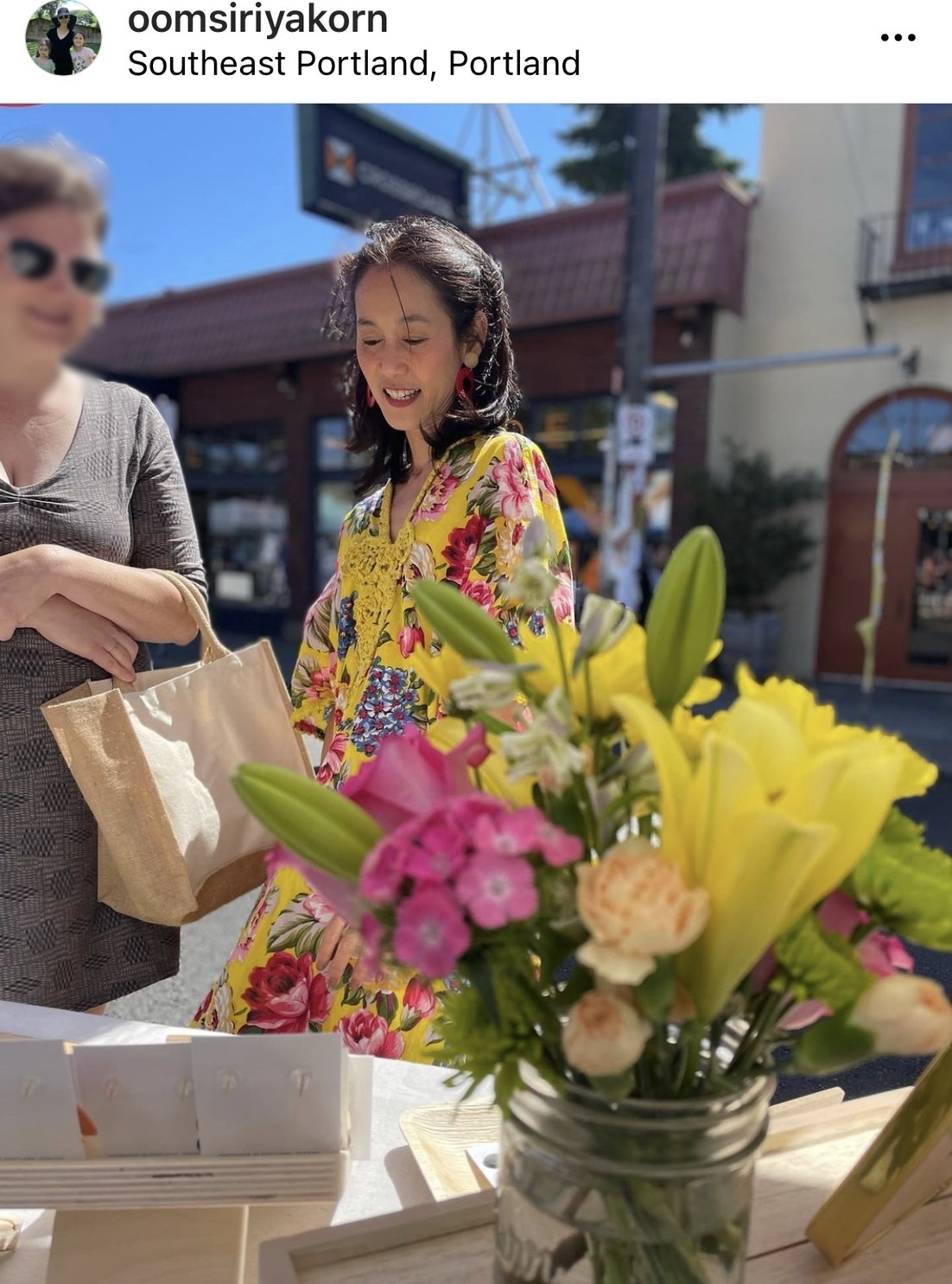 อุ้ม สิริยากร โต้ข่าวตกยาก ต้องเป็นแม่ค้าขายของ ลั่น! ขายเอาสนุกและได้สอนลูก