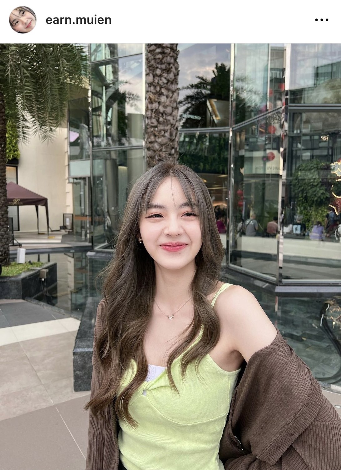 เจ้าขุน จักรภัทร  เปิดภาพคู่สาวสวยข้างกายชัดๆ แล้ว 