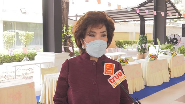 “ชาย เมืองสิงห์ - รุ่งฤดี ” ร่วมงานขอพรศิลปินแห่งชาติ ในวันสงกรานต์ (มีคลิป) “ชาย เมืองสิงห์ - รุ่งฤดี ” ร่วมงานขอพรศิลปินแห่งชาติ ในวันสงกรานต์ (มีคลิป)