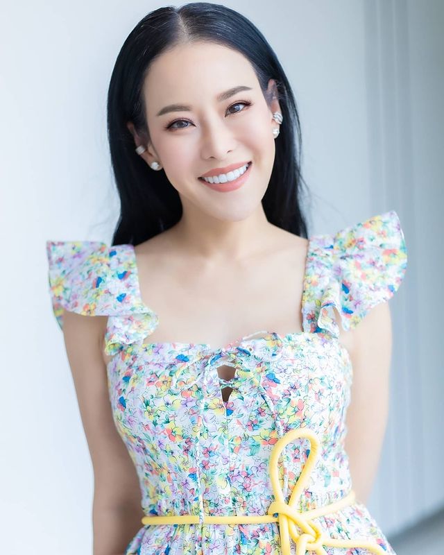 ธัญญ่า ธัญญาเรศ ผุดโครงการช่วยเหลือเมียหลวง คนบันเทิงแท๊กทีมให้การสนับสนุนทีมเมียหลวง ธัญญ่า ธัญญาเรศ ผุดโครงการช่วยเหลือเมียหลวง คนบันเทิงแท๊กทีมให้การสนับสนุนทีมเมียหลวง