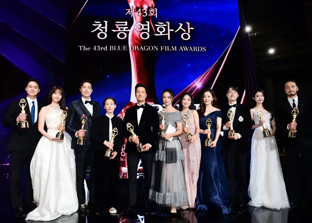 ผลรางวัล “Blue Dragon Film Awards” ครั้งที่ 43 “Decision to Leave” คว้า 6 รางวัลใหญ่ ผลรางวัล “Blue Dragon Film Awards” ครั้งที่ 43 “Decision to Leave” คว้า 6 รางวัลใหญ่