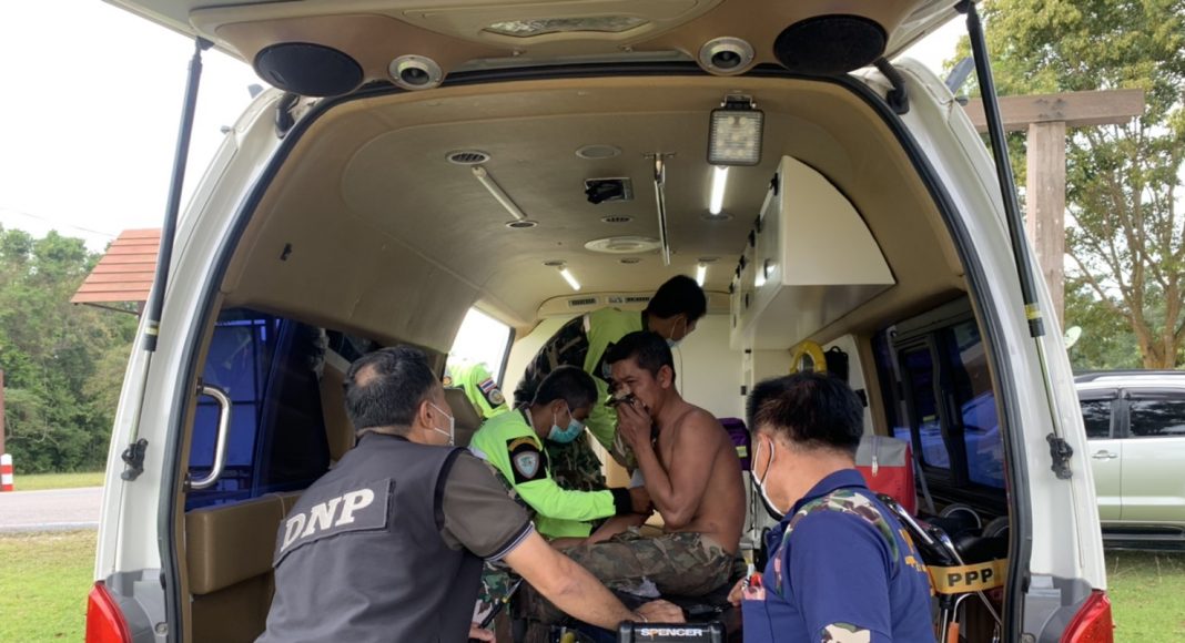 เศร้า! เจ้าหน้าที่พิทักษ์ป่า เขาใหญ่ ถูกกระทิงขวิดเสียชีวิต ขณะลาดตระเวน เศร้า! เจ้าหน้าที่พิทักษ์ป่า เขาใหญ่ ถูกกระทิงขวิดเสียชีวิต ขณะลาดตระเวน