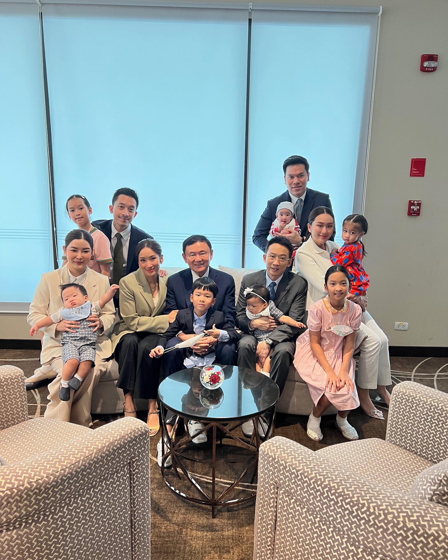 เปิดโพสต์-ภาพแรกแพทองธาร หลัง “ทักษิณกลับบ้าน” ขอขอบคุณทุกกำลังใจ เปิดโพสต์-ภาพแรกแพทองธาร หลัง “ทักษิณกลับบ้าน” ขอขอบคุณทุกกำลังใจ