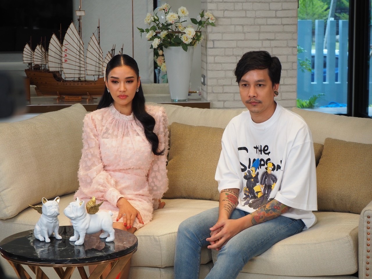 เคยทะเลาะกัน ชมพู่ ก่อนบ่าย ร้องไห้เคลียร์ใจ!! เป็กกี้ จากเพื่อนสนิทเหลือแค่ร่วมงาน