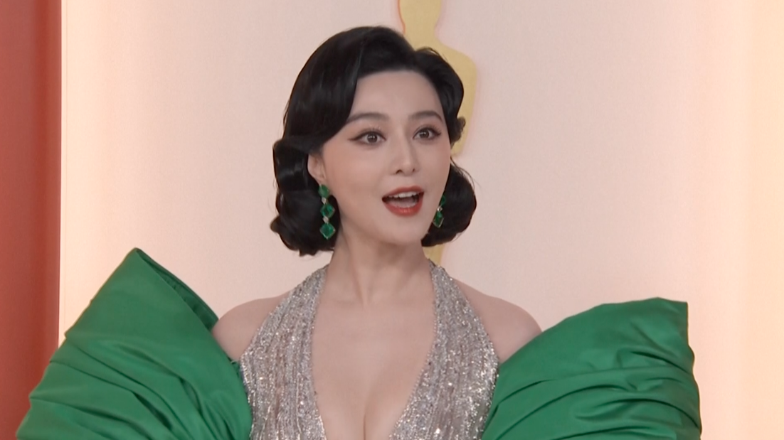 สุดเซอร์ไพรส์!! ‘ฟ่านปิงปิง’ เฉิดฉายในลุคเจ้าหญิงเอเชีย บนพรมแดงออสการ์ ครั้งที่ 95