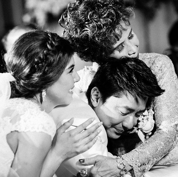 อั๋น ศราวุธ สูญเสียคุณแม่ เจนนี่ โพสต์เศร้า ไม่คิดว่าจะเป็นกอดสุดท้าย (มีคลิป) อั๋น ศราวุธ สูญเสียคุณแม่ เจนนี่ โพสต์เศร้า ไม่คิดว่าจะเป็นกอดสุดท้าย (มีคลิป)