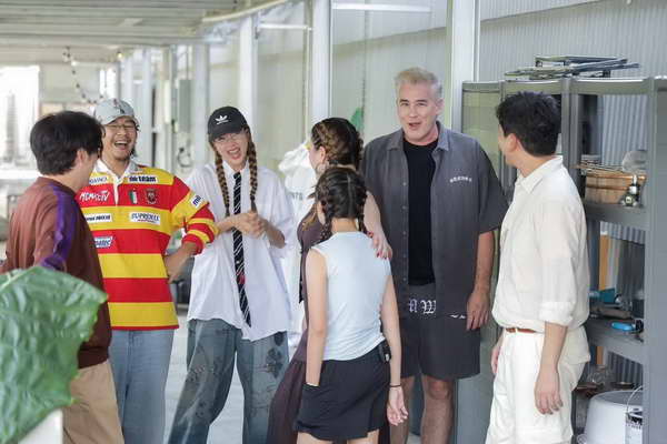 โทนี่ รากแก่น-แก้ว จริญญา พาเปิดบ้าน ฟาร์มฮัก บ้านที่สนุกที่สุด! โทนี่ รากแก่น-แก้ว จริญญา พาเปิดบ้าน ฟาร์มฮัก บ้านที่สนุกที่สุด!