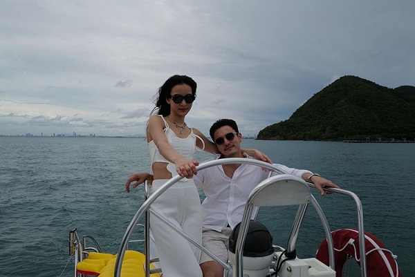 กรีน - ธันวา  ยังไม่พร้อมแต่งงาน เผยทริปเที่ยวทะเลแฮปปี้  (มีคลิป)