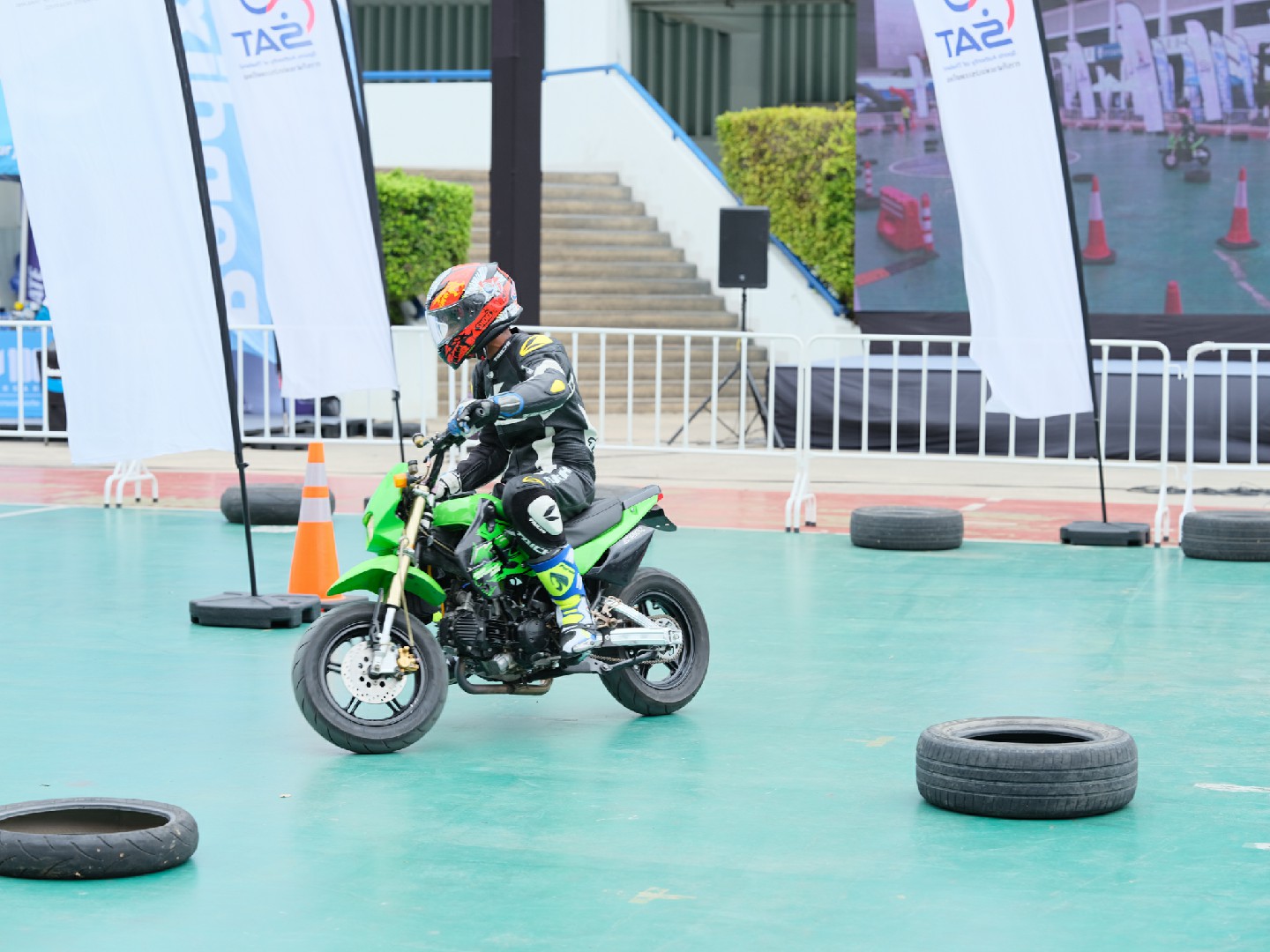 สายแว้นปล่อยของโชว์ทักษะ 'ลิตเติ้ลแว้นบีว้าวไรเดอร์' คัดเลือกสนาม 3 สุดคึกคัก สายแว้นปล่อยของโชว์ทักษะ 'ลิตเติ้ลแว้นบีว้าวไรเดอร์' คัดเลือกสนาม 3 สุดคึกคัก