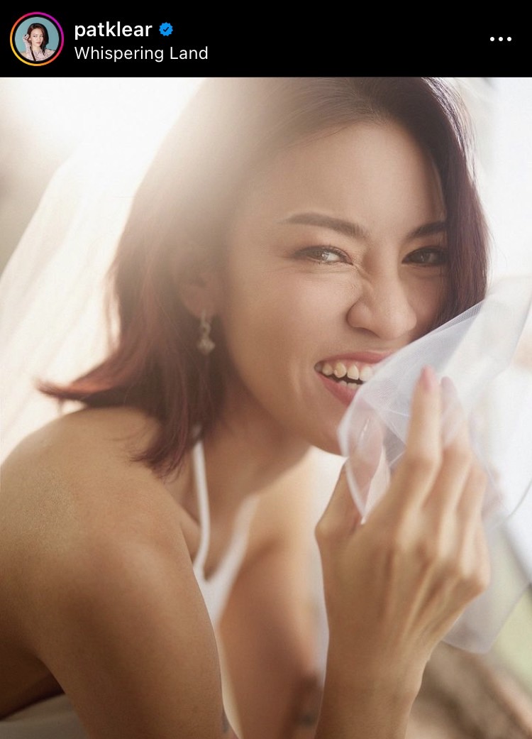 แพท วงKLEAR เปิดโมเมนต์โดนคุกเข่าขอแต่งงาน ก่อนเข้าพิธีวิวาห์