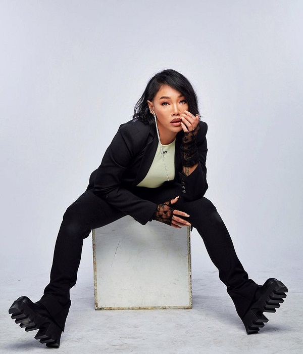 ดา เอ็นโดรฟิน รู้สึกสนุก หลังทำค่ายเพลงเอง เผยยังไม่ได้ตั้งชื่อค่าย (มีคลิป) ดา เอ็นโดรฟิน รู้สึกสนุก หลังทำค่ายเพลงเอง เผยยังไม่ได้ตั้งชื่อค่าย (มีคลิป)