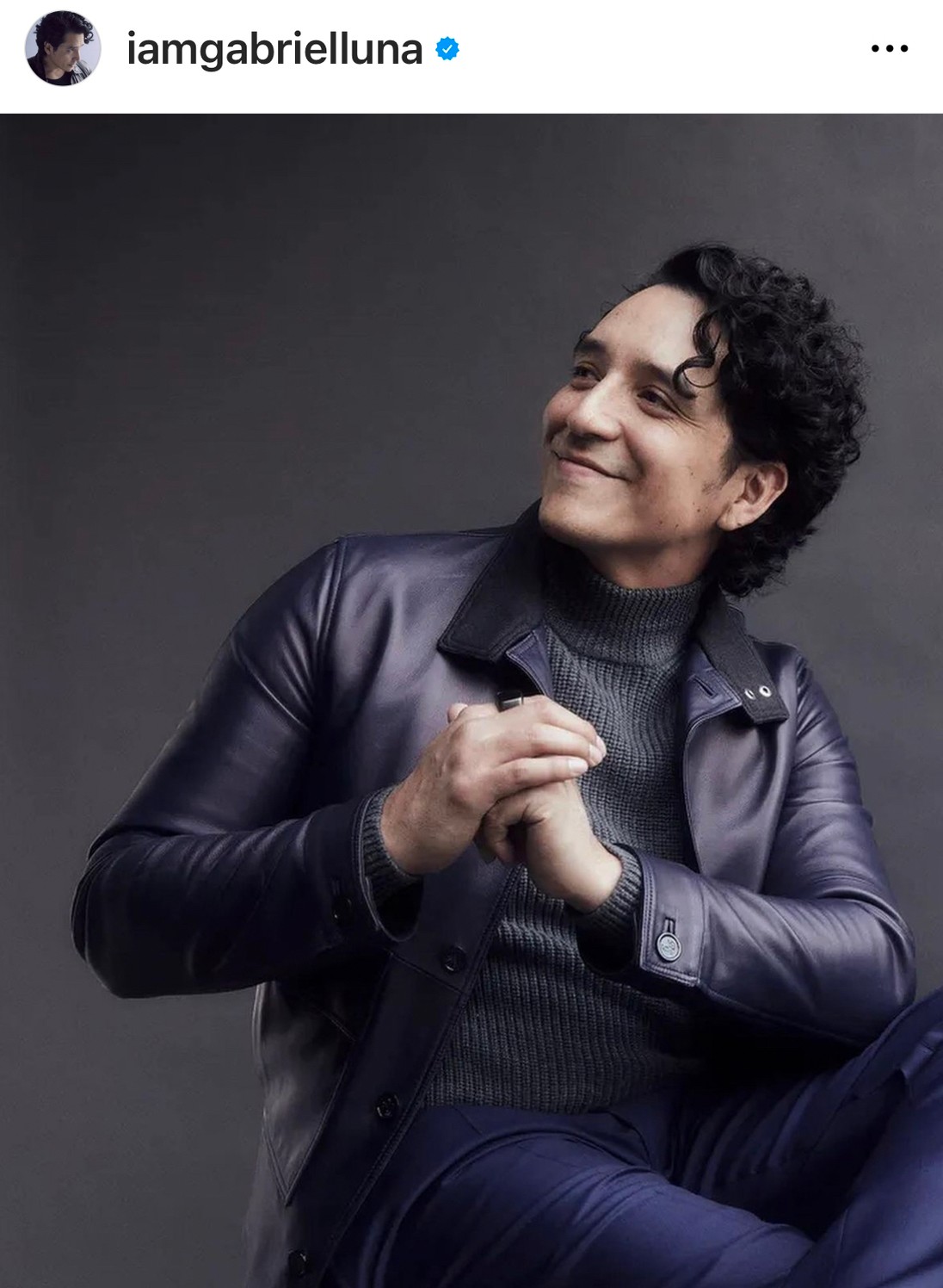 ไม่เหมือนตรงไหน? ชาวเน็ตแชร์ภาพนักแสดงซีรีส์ดัง หน้าคล้ายคนบันเทิงไทย 3 คนนี้! ไม่เหมือนตรงไหน? ชาวเน็ตแชร์ภาพนักแสดงซีรีส์ดัง หน้าคล้ายคนบันเทิงไทย 3 คนนี้!