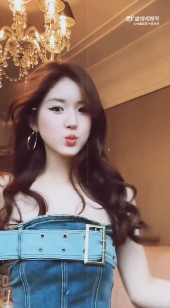 จึ้งอะไรเบอร์นี้!! นางเอกจีน ‘จ้าวลู่ซือ’ ปล่อยสเต็ปเพลง ‘มองนานๆ’ ทำหนุ่มๆ ตาค้าง จึ้งอะไรเบอร์นี้!! นางเอกจีน ‘จ้าวลู่ซือ’ ปล่อยสเต็ปเพลง ‘มองนานๆ’ ทำหนุ่มๆ ตาค้าง