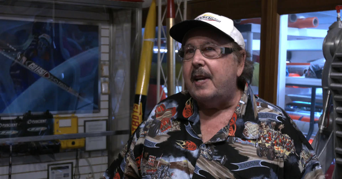 สองพ่อลูกนักประดิษฐ์ สร้างมอเตอร์ไซค์ไอน้ำจาก พลังเบียร์ !? สองพ่อลูกนักประดิษฐ์ สร้างมอเตอร์ไซค์ไอน้ำจาก พลังเบียร์ !?