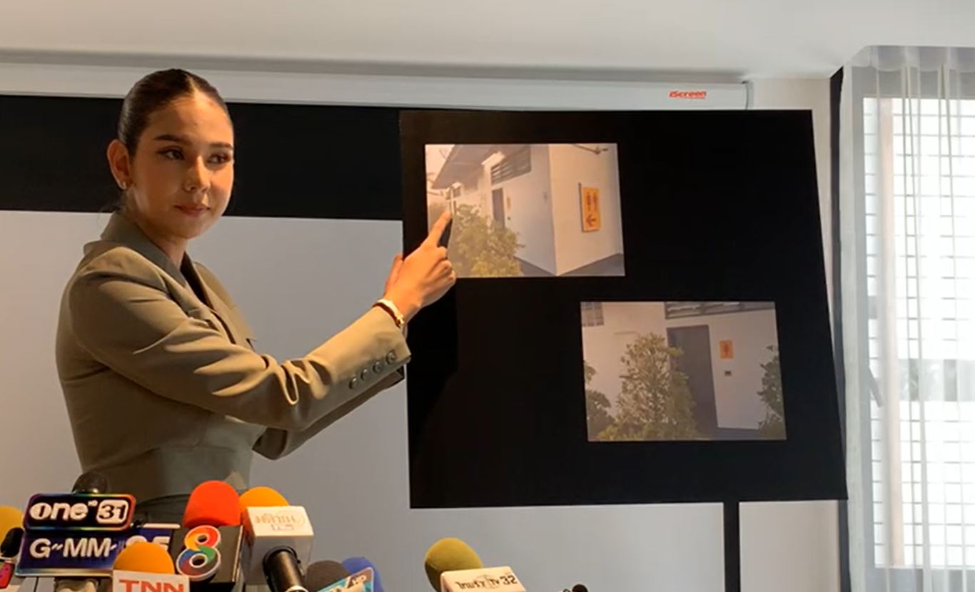 หมิว สิริลภัส ร่ำไห้ เปิดใจหลังโดนตำรวจตามเข้าห้องน้ำ ลั่นถามหาความปลอดภัย ยันเข้าเรื่องให้ถึงที่สุด หมิว สิริลภัส ร่ำไห้ เปิดใจหลังโดนตำรวจตามเข้าห้องน้ำ ลั่นถามหาความปลอดภัย ยันเข้าเรื่องให้ถึงที่สุด