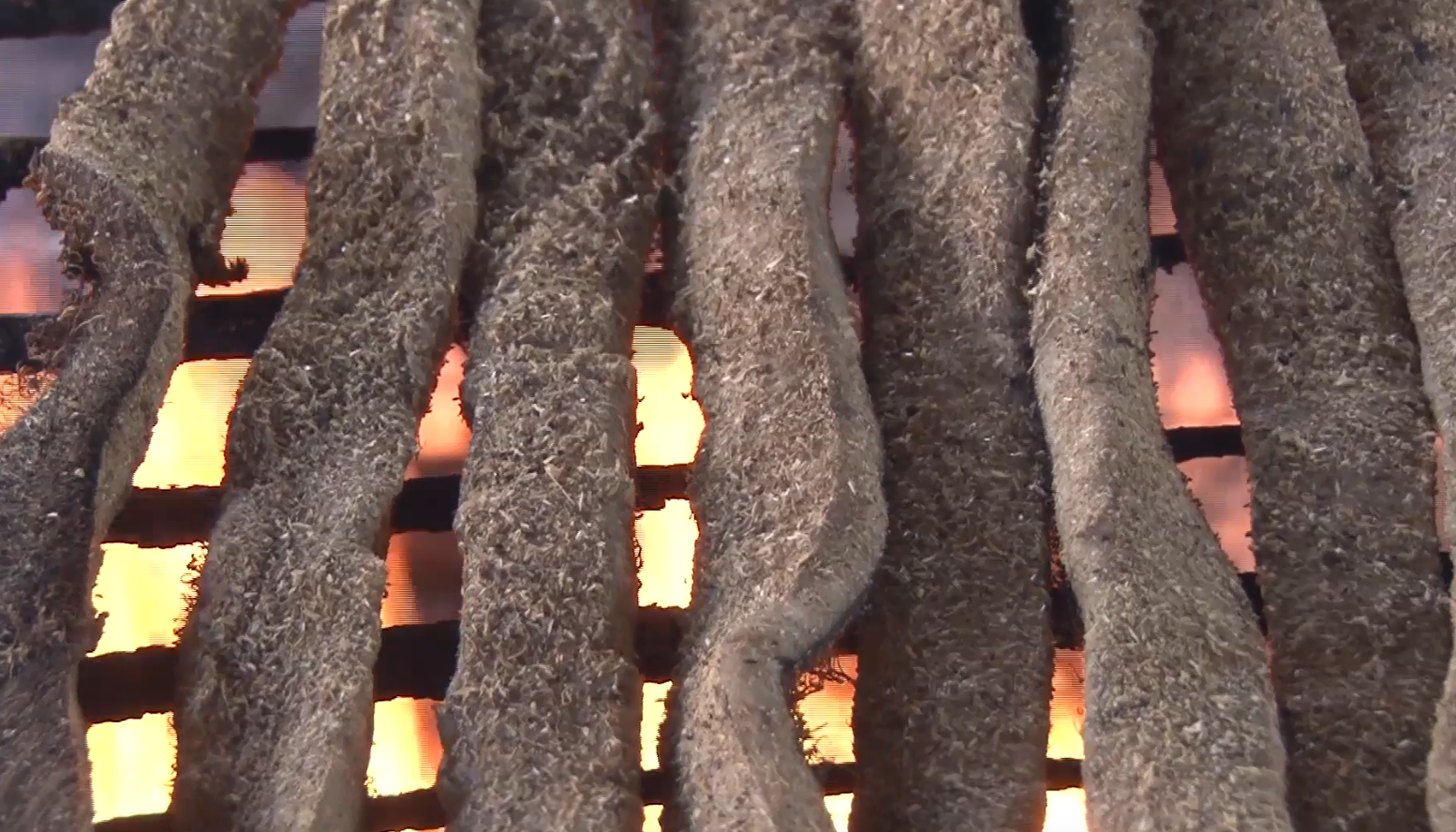 เปิดธุรกิจ หนังควายเค็มสำเร็จรูป โกยเงินเดือนละแสน เปิดธุรกิจ หนังควายเค็มสำเร็จรูป โกยเงินเดือนละแสน