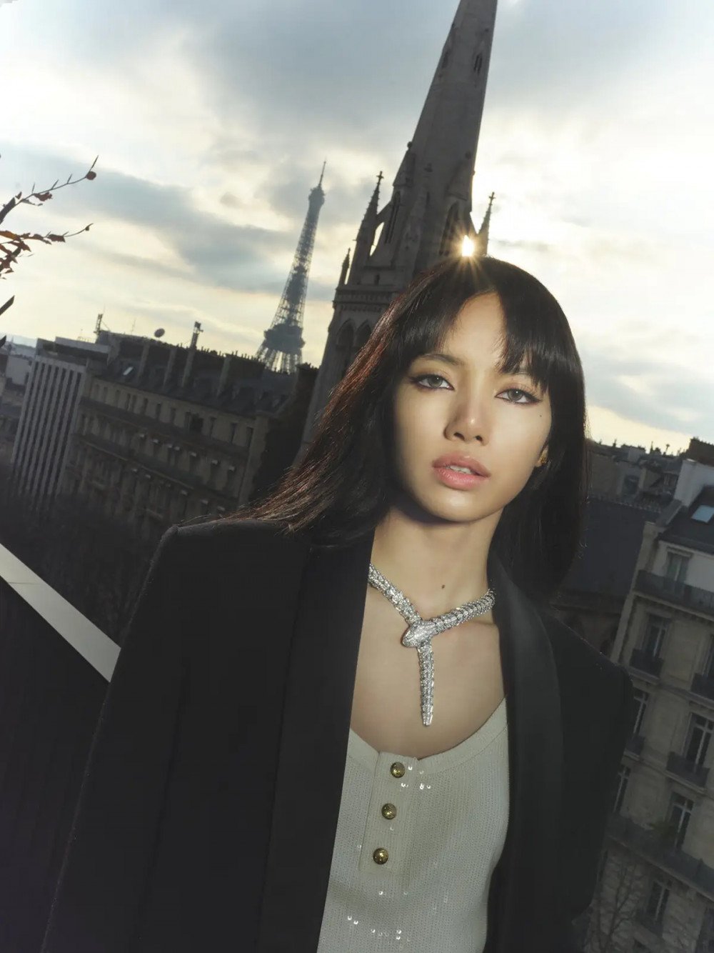 ตัวแม่ยังซูฮก!! ยก 'ลิซ่า' เป็น Muse ของแบรนด์แฟชั่น Victoria Beckham