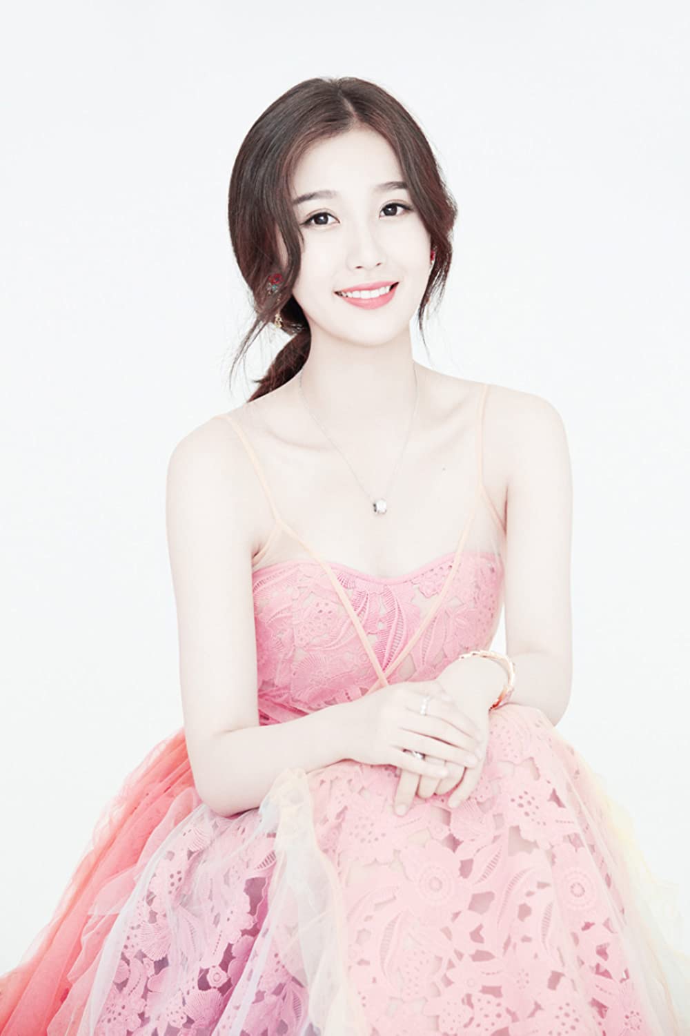 ลบ IG ทันที!! 'แวนเนส F4' หลังข่าวลือเดต 'อวี๋ซูซิน' นางเอกรุ่นน้องห่างวัย 17 ปี ลบ IG ทันที!! 'แวนเนส F4' หลังข่าวลือเดต 'อวี๋ซูซิน' นางเอกรุ่นน้องห่างวัย 17 ปี